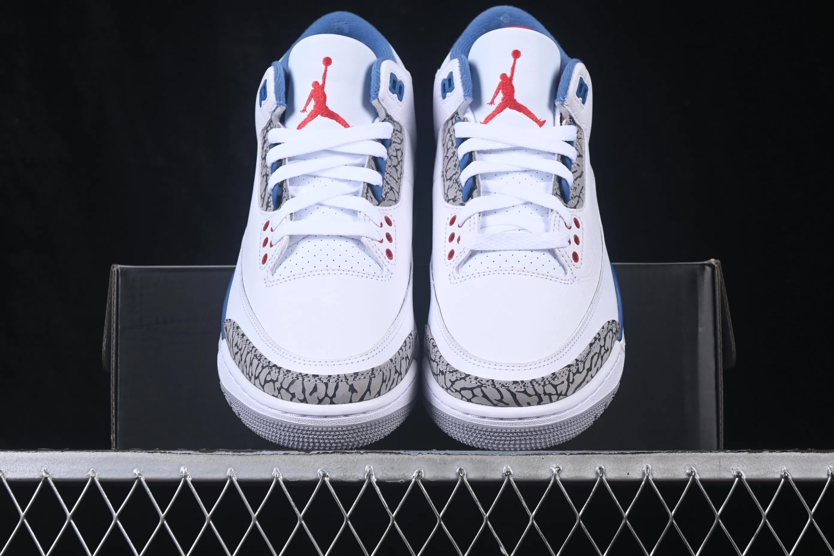 All categories Air Jordan Jordan series basketball shoes Air Jordan 3 foreign trade version Air Jordan 3 Retro "True Blue" AJ3 Joe 3 true blue color IF4396-104
